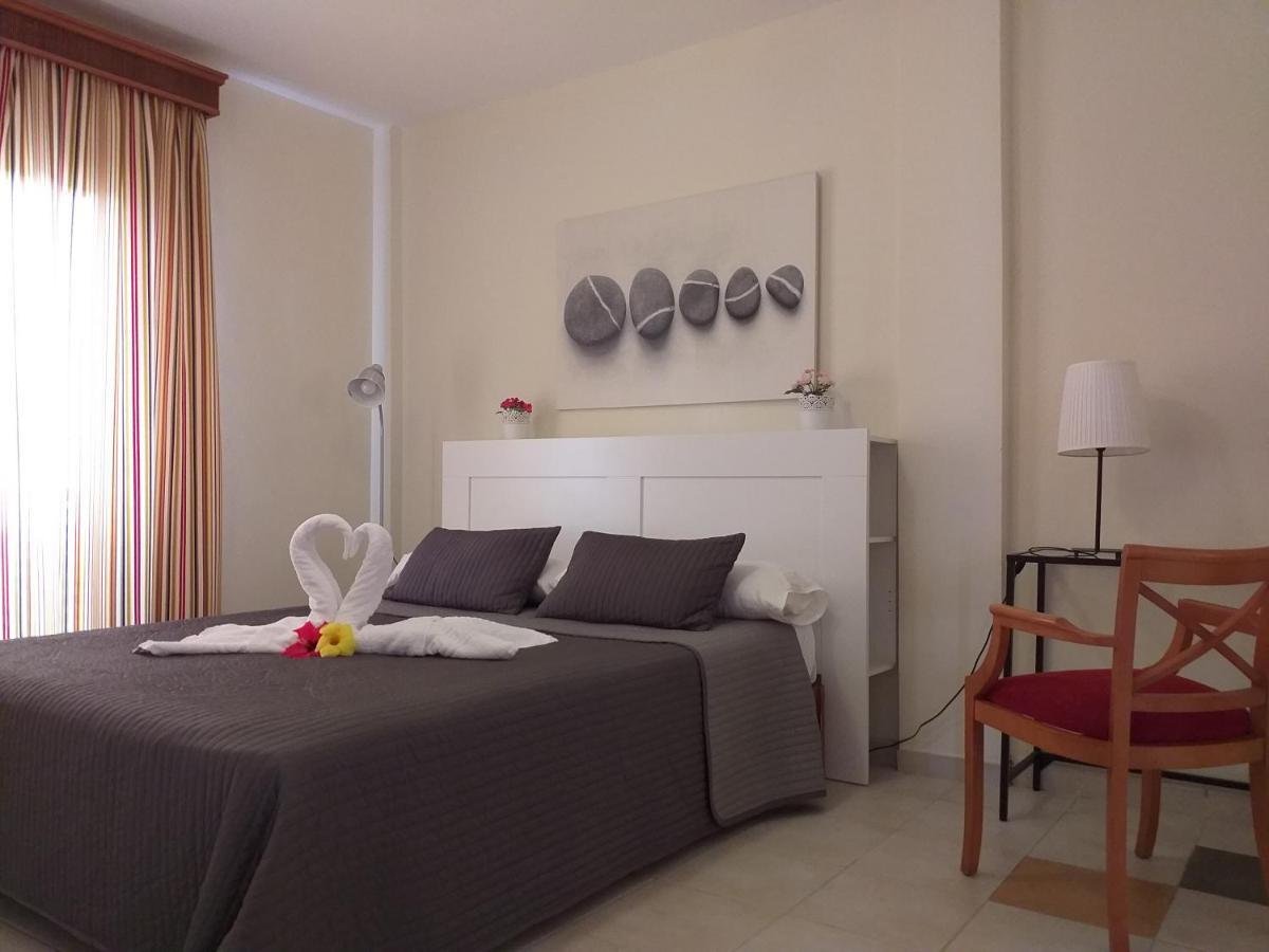 Aparthotel El Cerrito Playa Cancajos.- BreNa Baja  Exterior foto
